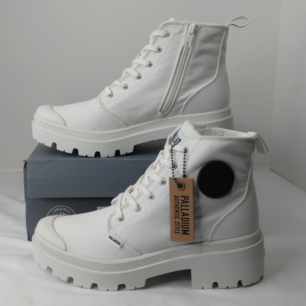 Palladium Pallabase Twill Star White Sneakers for Everyday Comfort Sz 8 NIB